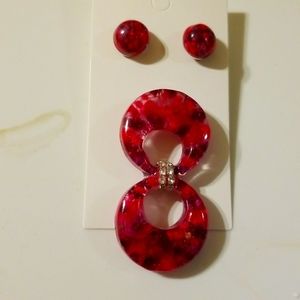 Hand made stud earrings w dried flowers. Infinity shape pendant w/rhinestones.